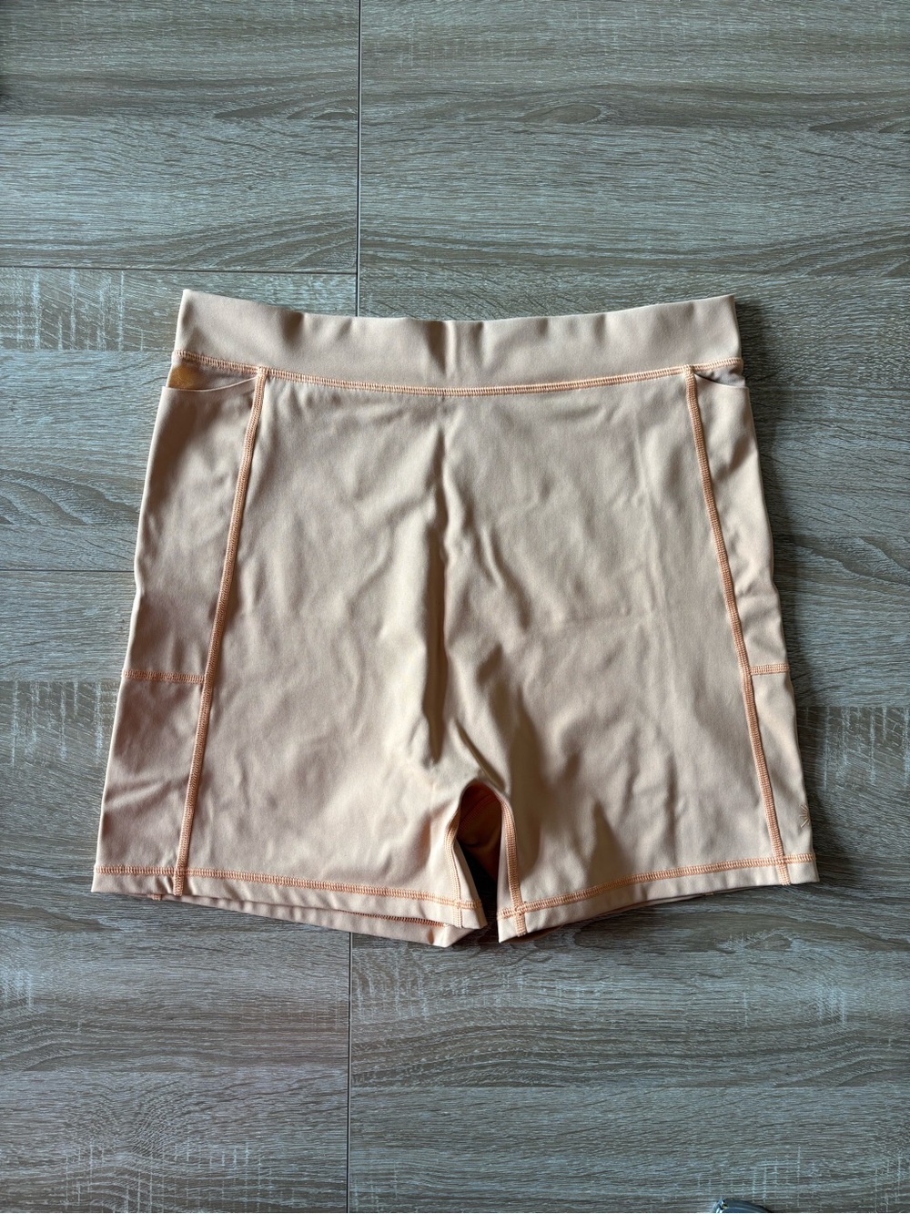 offline by aerie biker shorts size XL